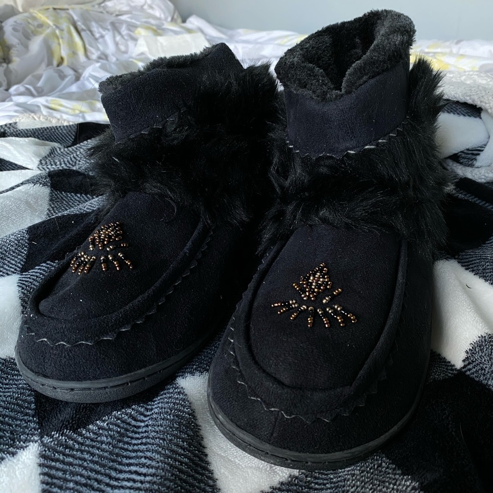 all-black NWOT mocasins